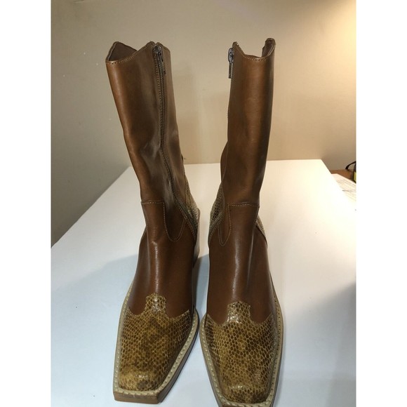 White Mt. Brown Leather "Stallion" Boots w/Embossed Faux Snake Size 6 - Picture 1 of 7